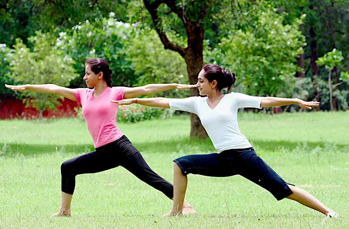 Sri Sri Yoga program Practice Yoga Poses for Health and Well-being